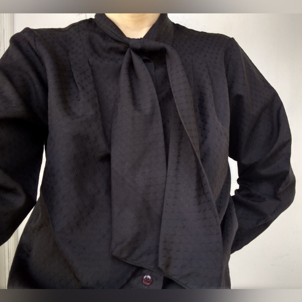 70s Vintage USA Made Lucky Winner Goth Whimsigoth Halloween Black Tie Blouse